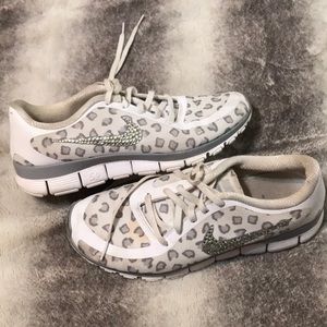cheetah nike tennis shoes